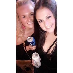 Meet your Posher, Leah